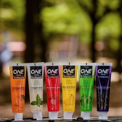 ONE FAMILY NON FLOURIDE TOOTHPASTES